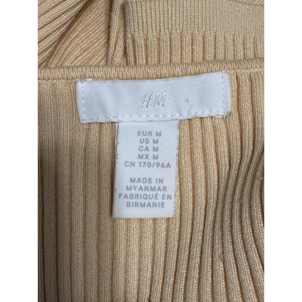 H&M Cropped Tank - Picture 4 of 4